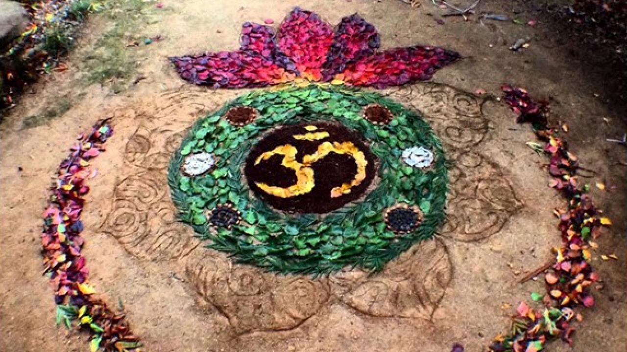 “Sites and Sounds of the Universe,” created by Landscape Architecture 1 students Cameron Erskine and Emily Lin. “Sites and Sounds of the Universe,” art on ground